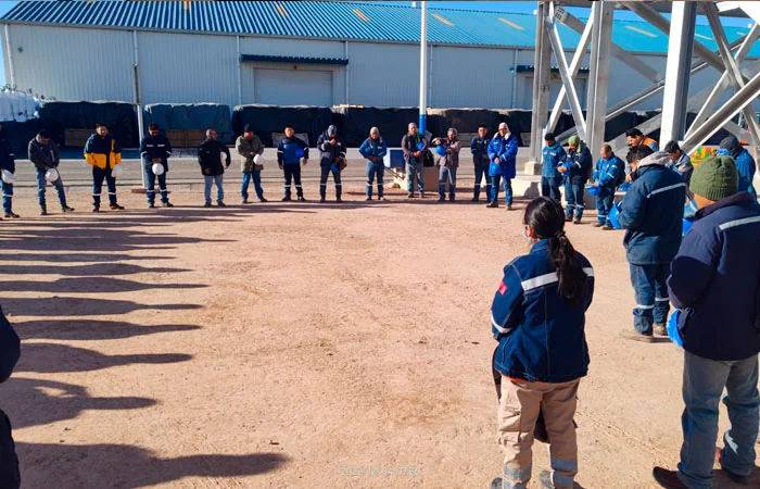 Equipo de ARSOGREMJ trabajando en obra