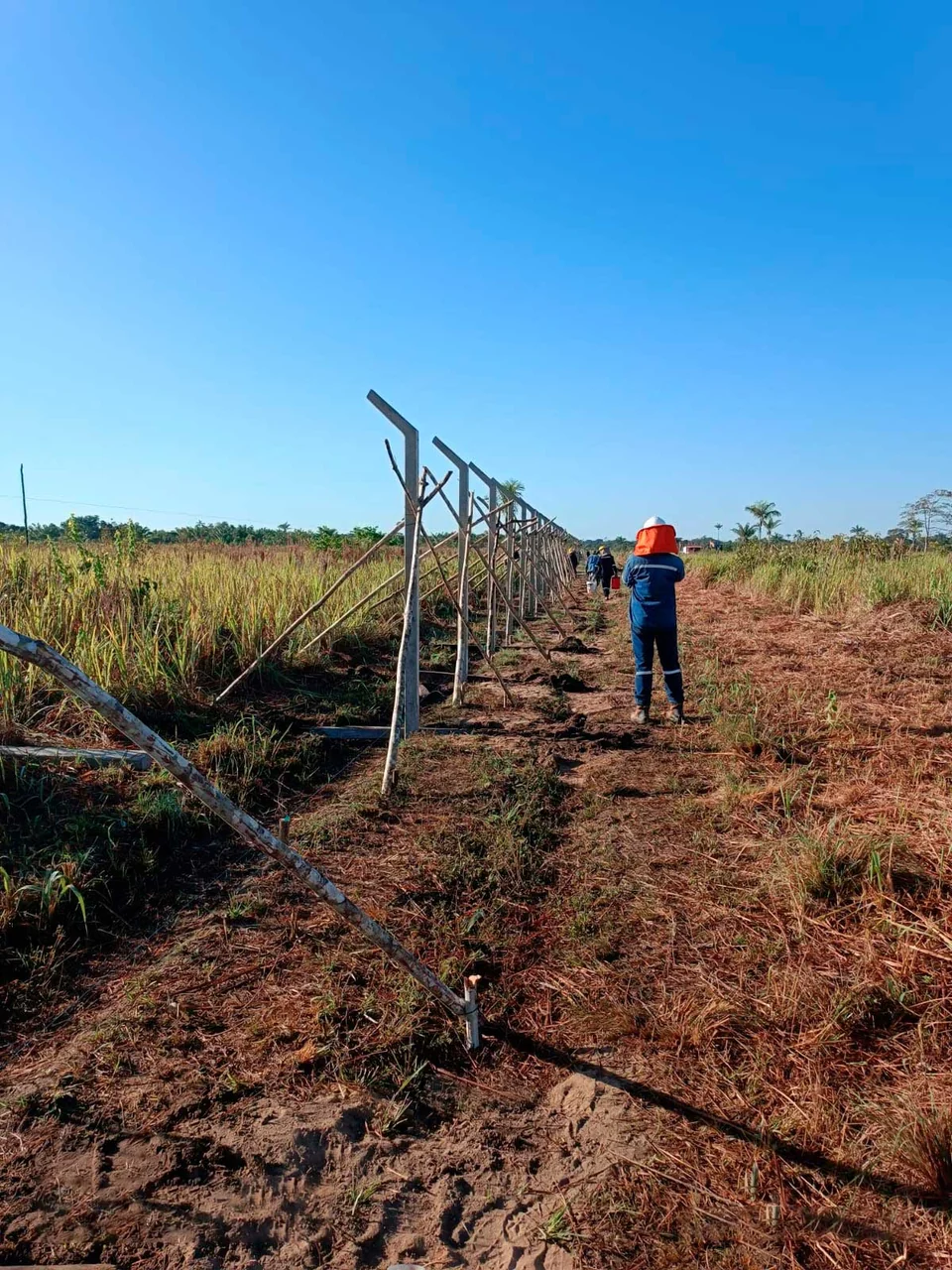 Construcción Cerco Perimetral Planta de Generación Y Subestación Guayaramerín · Fotografía 4